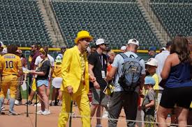 Breaking news:In a development that feels more like a global movement than a simple sporting announcement, Banana Ball—the high-energy, rule-breaking version of America’s pastime—has launched its 2026 Host City Race, and the frenzy it has sparked is unlike anything seen in modern sports. With more than 150 cities, spanning over 40 U.S. states and stretching into international territories, the race to host Banana Ball games is setting the stage for a groundbreaking expansion that could forever reshape the face of baseball entertainment.