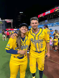 BREAKING NEWS: Savannah Bananas Owners Jesse and Emily Cole has donated his entire $12.9 million bonus and sponsorship earnings to build a series of homeless support centers in Chicago and Rancho Cucamonga, United States.
